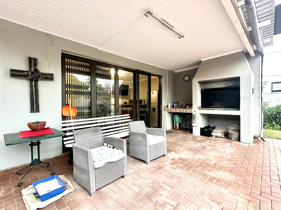 3 Bedroom Property for Sale in Porterville Western Cape